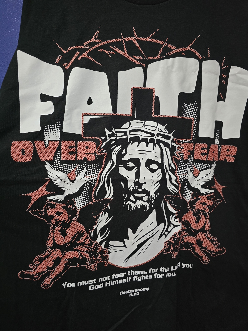 Gildan Black 'Faith Over Fear' Graphic Tee with White & Red Print